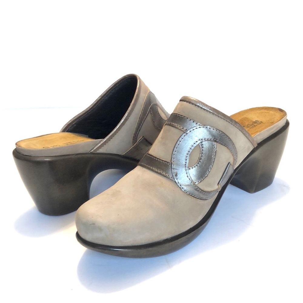 Naot Taupe Round Toe Leather Mules size 7